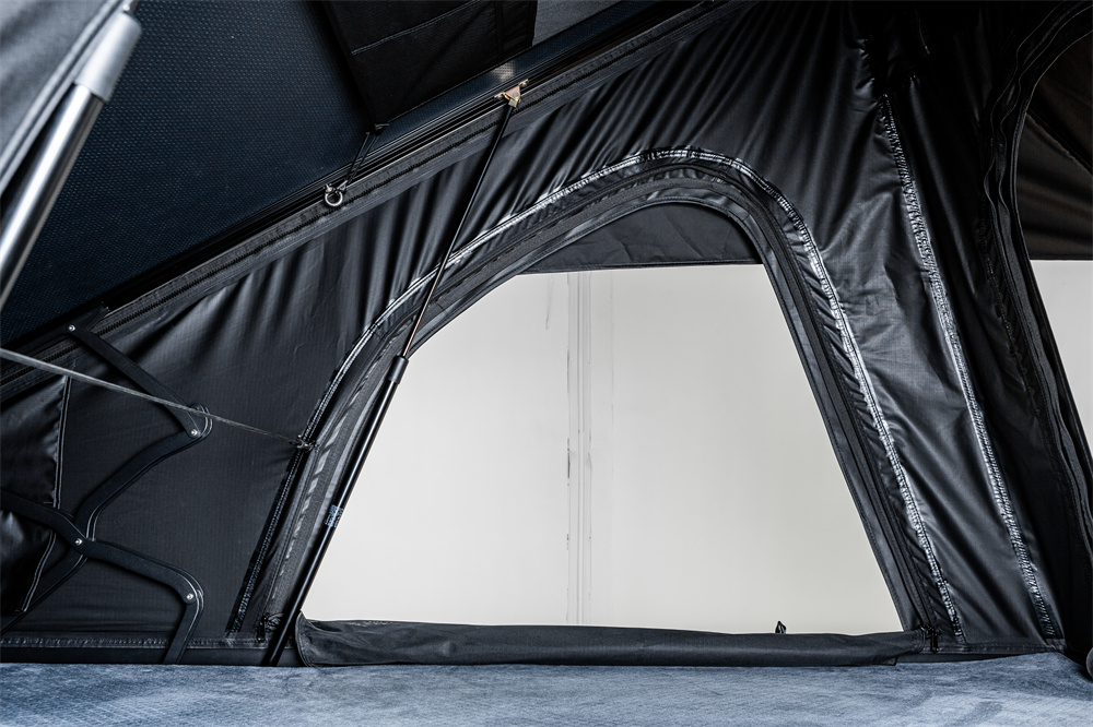 DB-RT005 1.45 Aluminum Hardshell Roof Top Tent