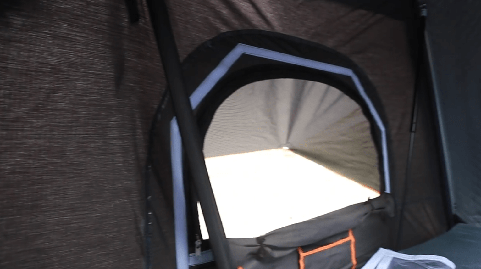 DB-RT011 2.10 ABS Hardshell Roof Top Tent